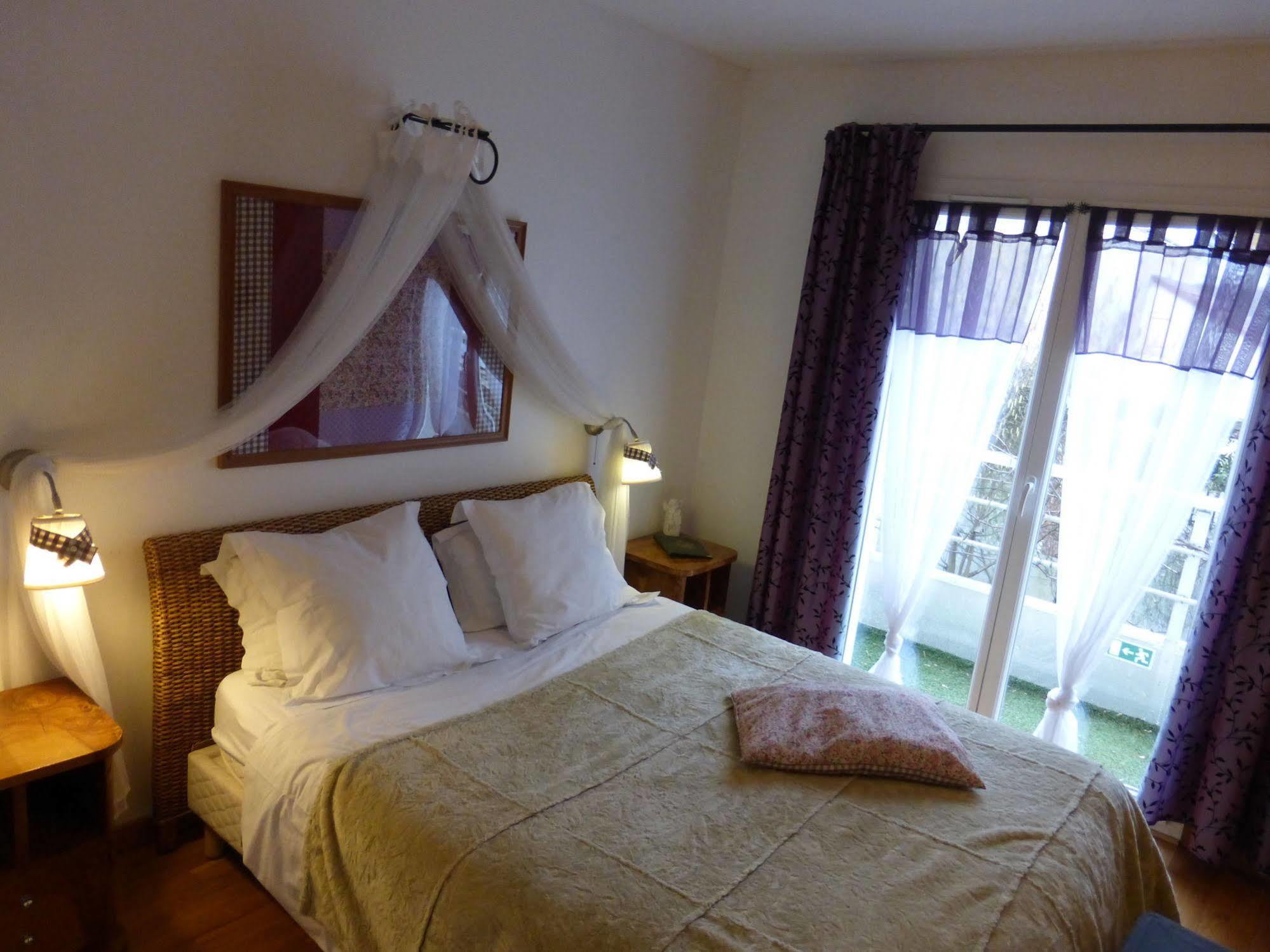 A La Boucicaut 3* Chalon-sur-Saône
